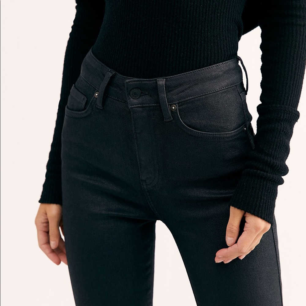 We The Free Raw High Rise Jegging Coated Black